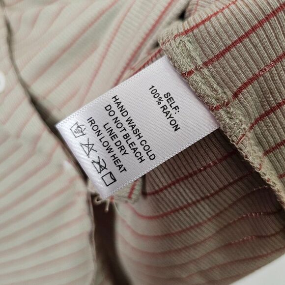 NEW W/O TAGS EE:SOME V NECK BUTTON DOWN PUFFED SLEEVES LONGSLEEVES TOP SZ S - Picture 14 of 16